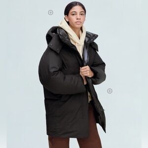 Uniqlo Women's U Oversized Black Puffer Jacket